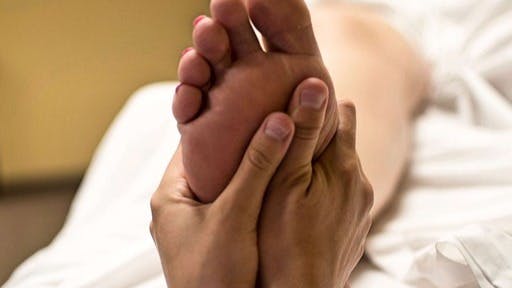 foot-massage-2277450_640